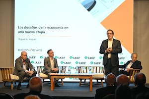Por qué el riesgo país sigue alto, según tres de las voces más escuchadas en el mercado