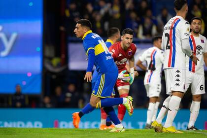 Miguel Merentiel le dio el triunfo a Boca en la última presentación en La Bombonera, ante Tigre