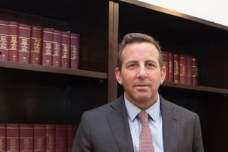 Fue denunciado por usar citas falsas con IA en un libro, pero está tercero en un concurso para ser camarista federal