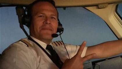 El piloto del vuelo, apuntados por muchos como el responsable