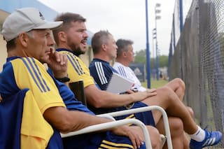 Boca: Riquelme baja línea y Russo aprendió a mirar hacia adentro del club