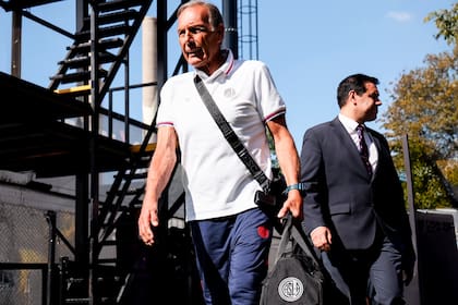 Miguel Russo se fue de San Lorenzo luego de la eliminación ante Platense, en las semifinales del torneo Apertura 2025