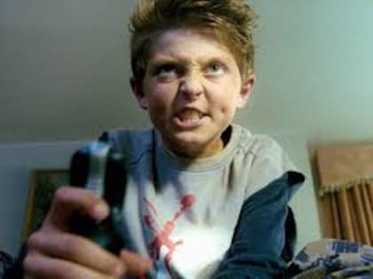 Mike representa la pereza, ya que lo único que quería era estar con sus videojuegos