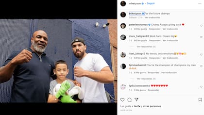 Mike Tyson comparte fotos con su fan