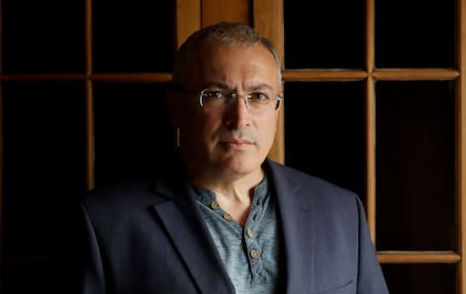 Mikhail Jodorkovski, el exoligarca exiliado que está en la mira del Kremlin