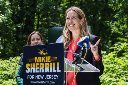 Mikie Sherrill, la demócrata que busca la gobernación de Nueva Jersey