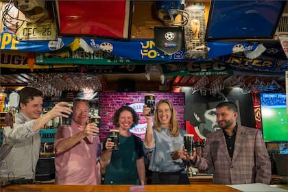 Mikie Sherrill sostuvo que el objetivo del ajuste de horarios de venta de alcohol es "que cada rincón en Nueva Jersey se beneficie del Mundial"