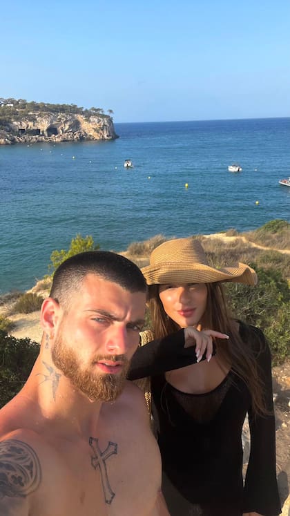 Mila Piercecchi y su pareja