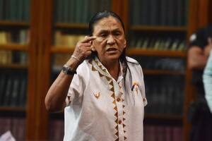 Detenida en su casa, Milagro Sala pierde poder territorial mientras la Justicia avanza en su contra