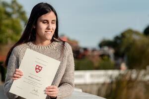 Milagros, la joven uruguaya ciega que aprendió inglés sola y estudiará sin costo en Harvard