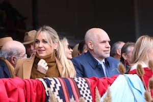 Milagros Mailyn y Horacio Rodríguez Larreta, en el palco oficial de la apertura de la Exposición Rural 2023