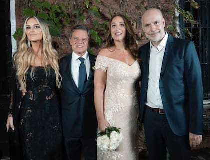 Milagros Maylin compartió en redes sociales una foto junto a su novio, Horacio Rodríguez Larreta, y los recién casados, María Eugenia Vidal y Quique Sacco
