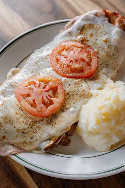 Milanesa a la napolitana.