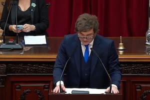 Adorni habló tras el frío saludo de Milei y Villarruel en el Congreso