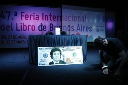 Milei en la Feria del Libro de Buenos Aires. Victoria Villarruel