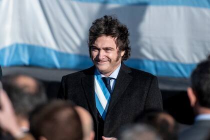 Milei en Rosario por el Día de la Bandera el 20 de junio de 2024, hace un año. (AP Foto/Farid Dumat Kelzi)