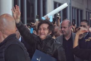 Reapareció Aníbal Fernández y cargó contra Espert por sus vínculos con el narco Fred Machado - Image 2