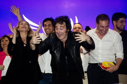 Milei intentó energizar la campaña oficialista en la recta final para las legislativas.