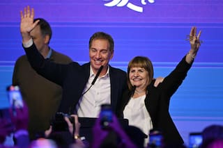 Santilli y Bullrich se posicionaron para la pelea por la provincia y la Capital en 2027