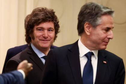 Milei recibió al secretario de Estado de EE.UU., Antony Blinken, justo antes de viajar a EE.UU. para asistir a la reunión de los conservadores.