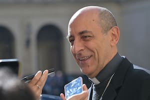 Uno de los cardenales más cercanos a Francisco dijo que “la idea del Papa es poner en la mesa distintos puntos de vista”