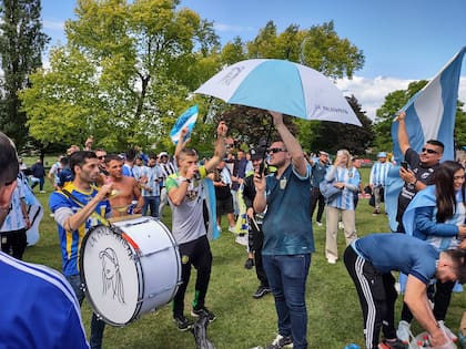 Miles de argentinos acompañaron a la selección argentina durante la Finalissima en Wembley