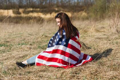 Miles de migrantes podrían perder su situación migratoria regular si no se reinscriben en el TPS antes de esta fecha