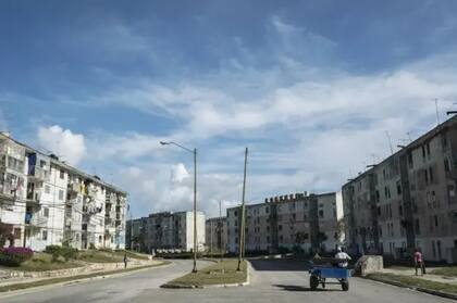 Miles de personas aún viven en la "Ciudad Nuclear" cubana
