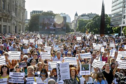 Miles de personas en el acto por Alberto Nisman