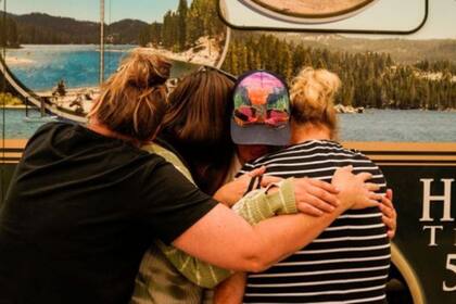 Miles de personas han perdido sus hogares por los incendios.