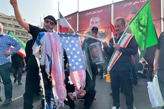 Miles despiden a altos mandos militares y científicos iraníes muertos en ataques de Israel