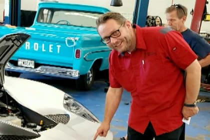 Miles Walker, propietario del negocio, debe pagar 40 mil dólares por sus acciones