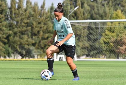 Mili Acevedo, integrante de la selección femenina Sub 17