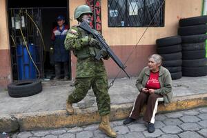 Ecuador, un país donde “primero está Dios y después los militares”
