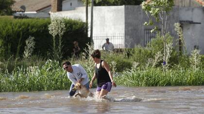 Arroyo Seco, en Santa Fe, y La Emilia, en Buenos Aires, son dos de las zonas más afectadas por las inundaciones