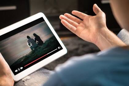 ¿Tienes un problema al intentar ver tu serie favorita en Netflix? Te explicamos cómo puedes solucionarlo