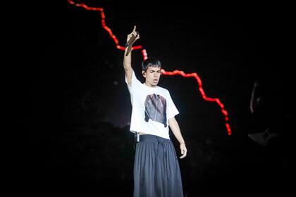 Milo J integra la grilla de la novena luna y sube al escenario el domingo 1 de febrero durante el cierre del festival