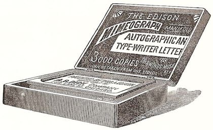 Mimeógrafo. Fuente: Wikipedia.