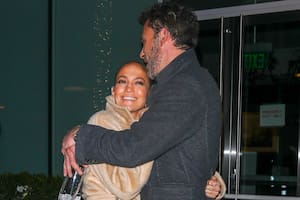 De las demostraciones de amor de JLo y Affleck al excéntrico look de Nicolas Cage