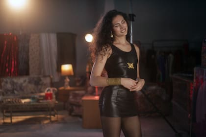 Mina Serrano en Cris Miró (Ella)