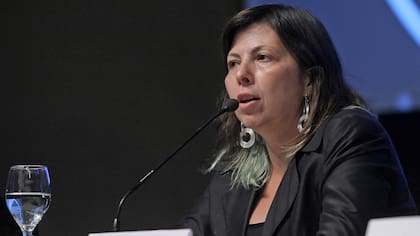 Silvina Batakis dijo que la puja no se resolverá en lo inmediato; es la funcionaria nacional a cargo de las negociaciones entre las provincias