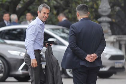 Llegada de ministros a casa de Gobierno para la reunión de Gabinete. Martín Menem