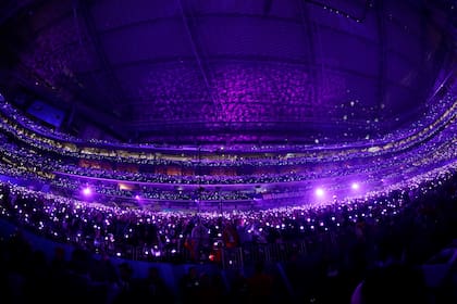 Minneapolis se tiñó de púrpura en homenaje a Prince