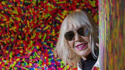 Minují¬n vivió parte de su infancia en Neuquén, paisaje que marcó su obra, monumental