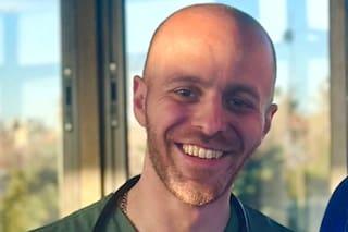 Suspendieron a un médico de un hospital bonaerense por difundir mensajes antisemitas en redes sociales