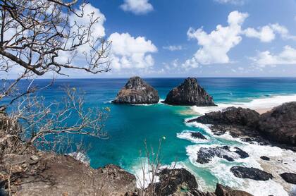 Mirador ilha Dois Irmãos, postal de Fernando de Noronha