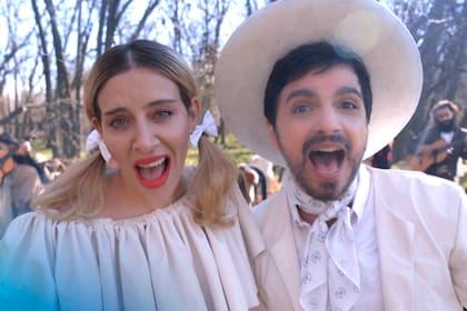 Miranda junto a Los Tabaleros, protagonizaron una de las duplas más originales de la noche