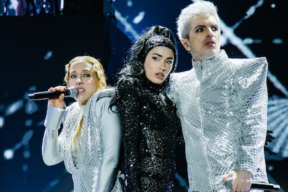 Miranda! y Lali en Ferro