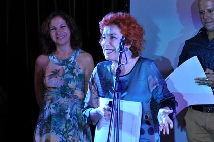 Mirtha Busnelli recibió la distinción como parte del colectivo Actrices Argentinas