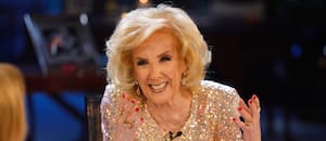 Del brillante look de la Chiqui en la previa a su cumpleaños 99 a sus consejos para mantenerse espléndida